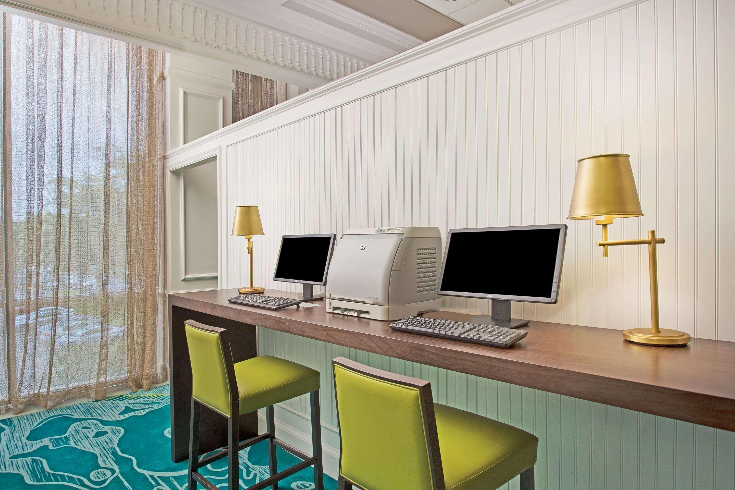 Hotel Wyndham Garden Lake Buena Vista - Disney Springs Area 4*