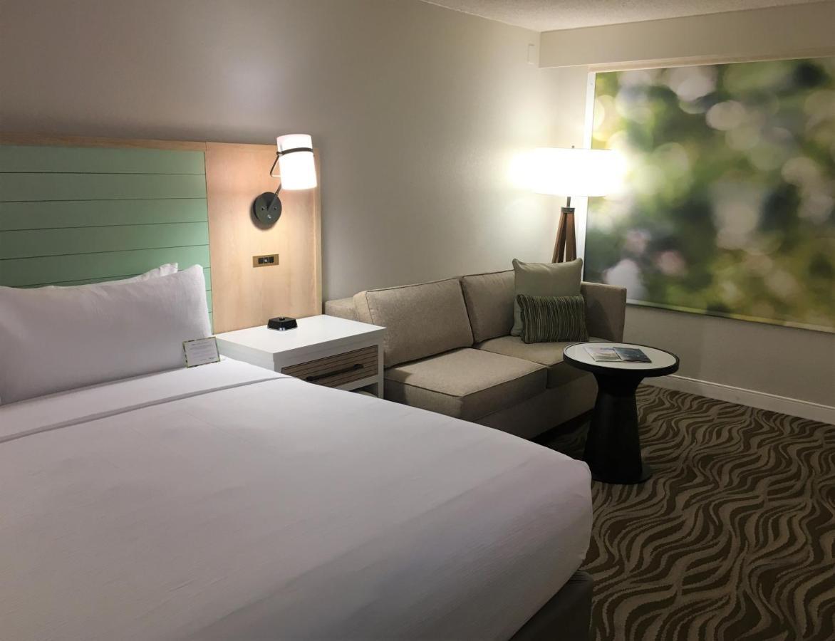 Wyndham Garden Lake Buena Vista - Disney Springs Area