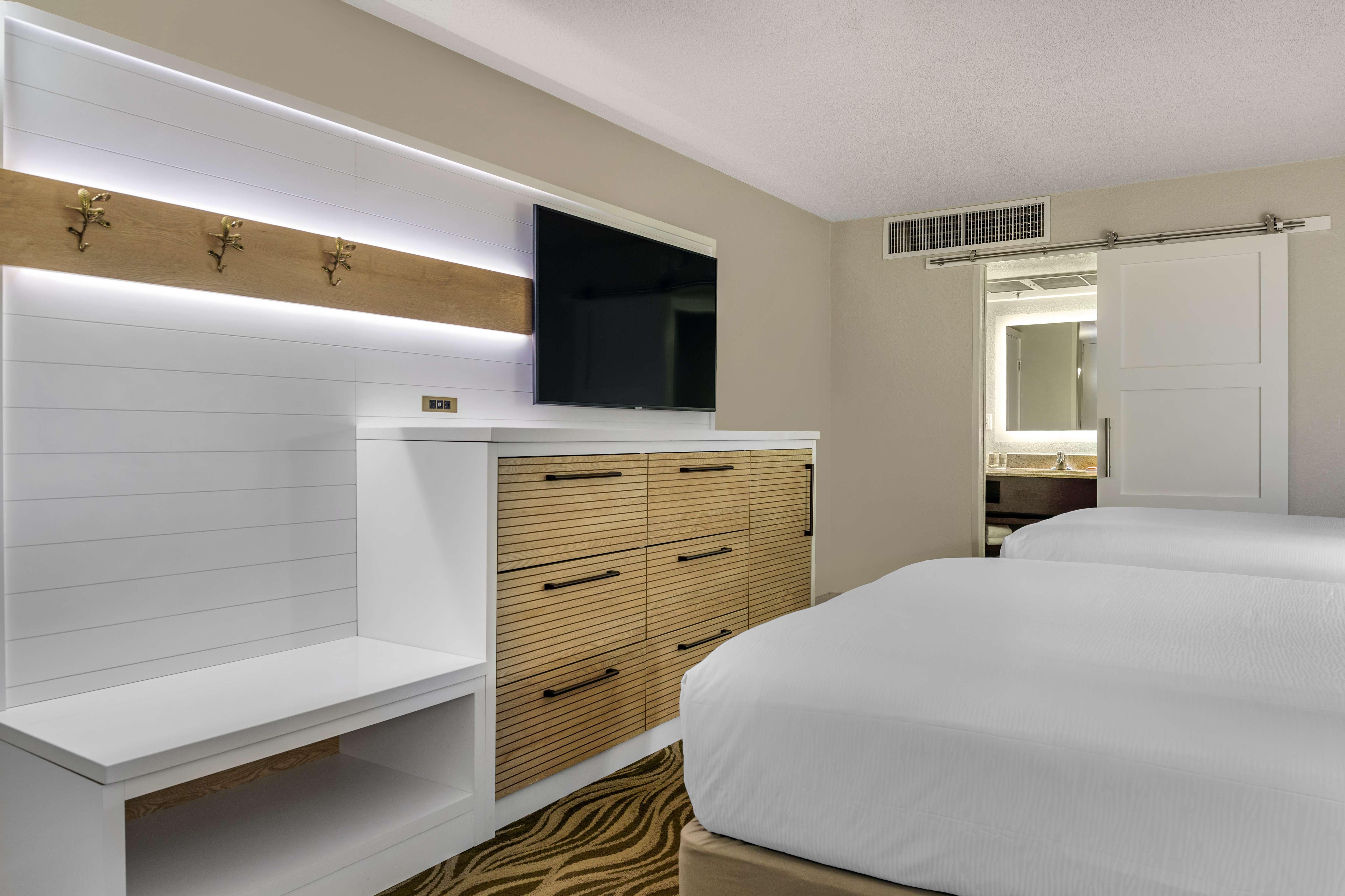 Wyndham Garden Lake Buena Vista - Disney Springs Area Hotel Lake Buena Vista